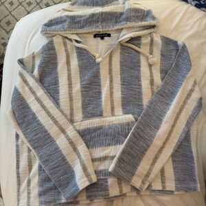 Universal light hoodie.